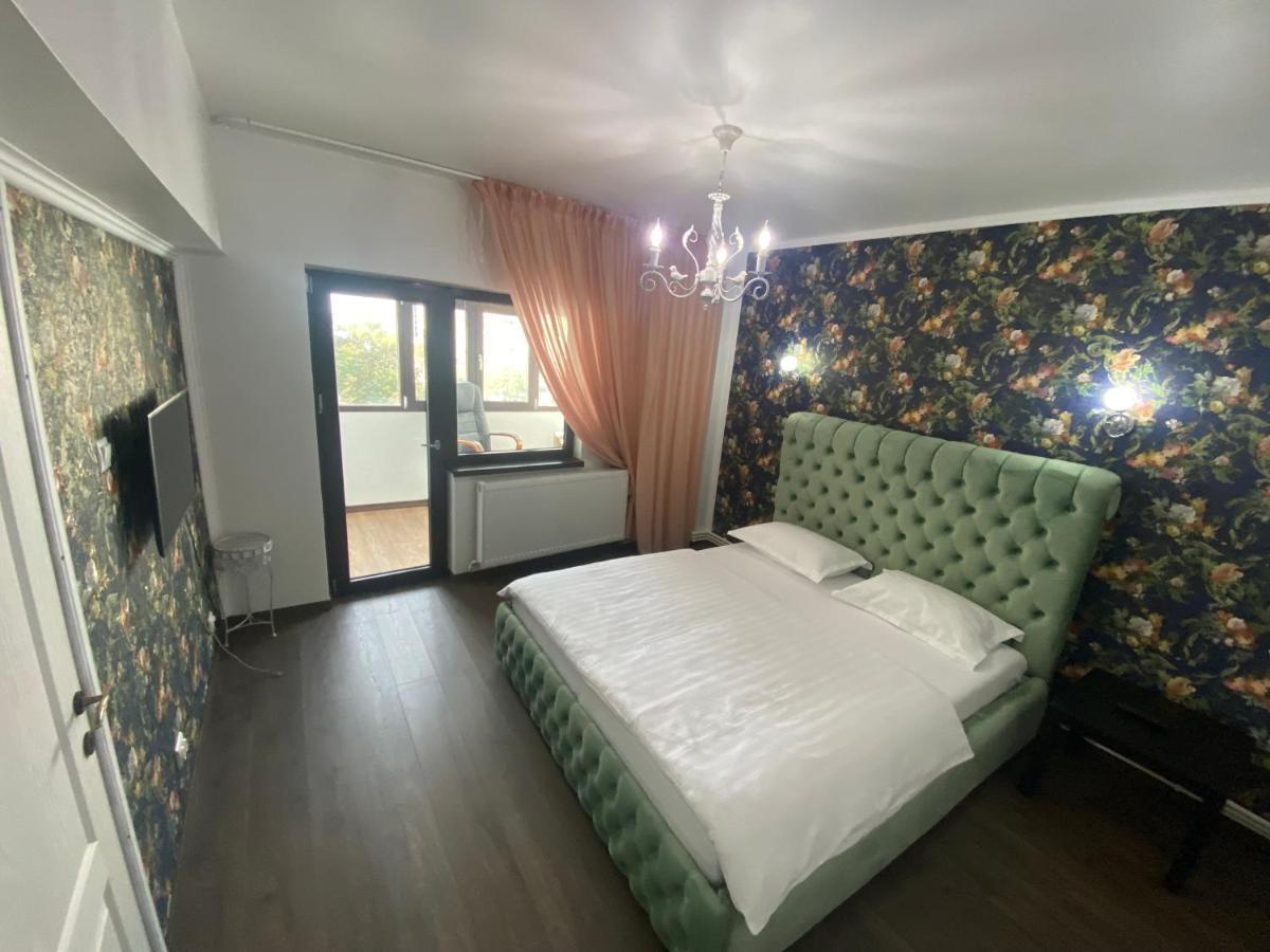 Violetta Apartament Бузеу Екстер'єр фото
